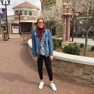 Meet your Posher, Farah